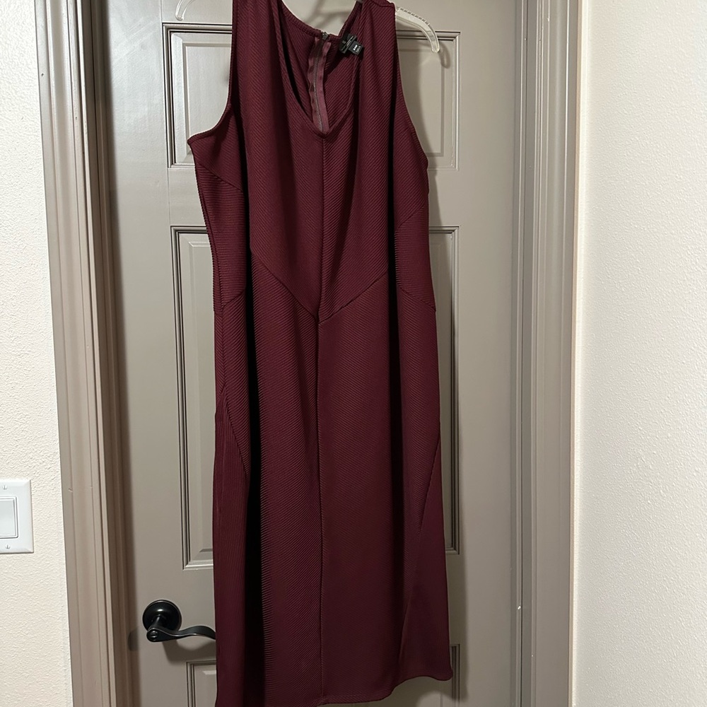 Worthington Sleeveless V-Neck Maxi Dress in Burgundy 24W 3x